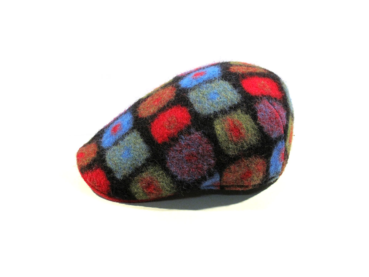 Hat particular