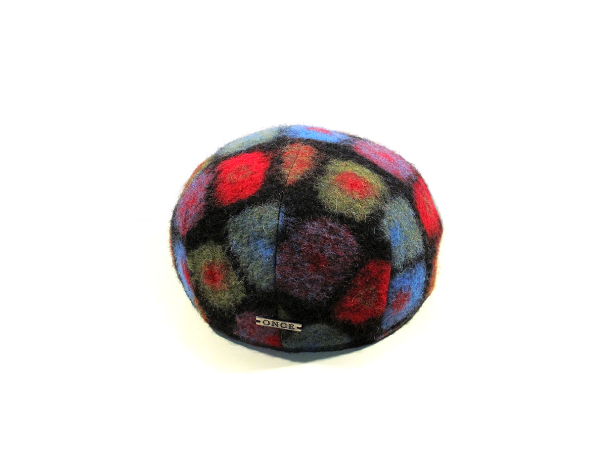 Hat particular