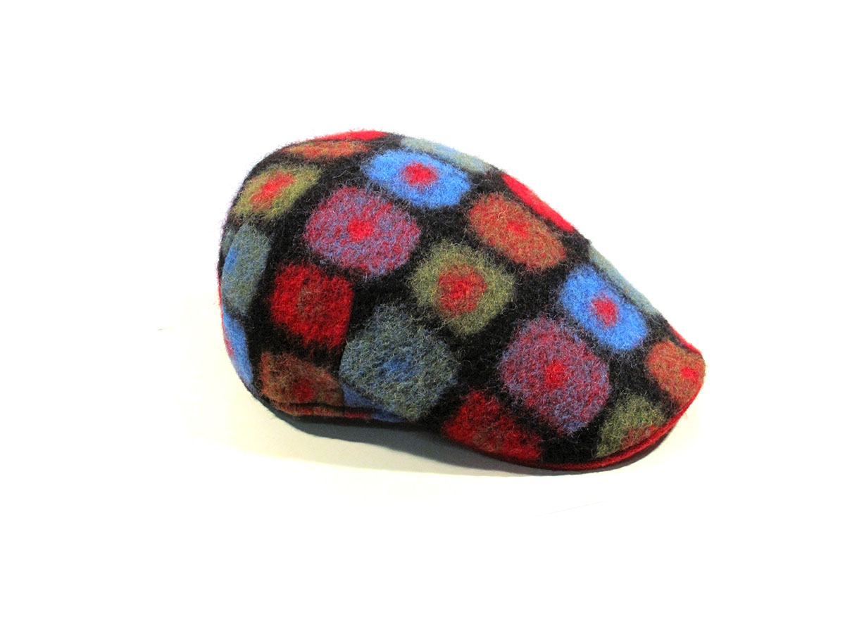 Hat particular