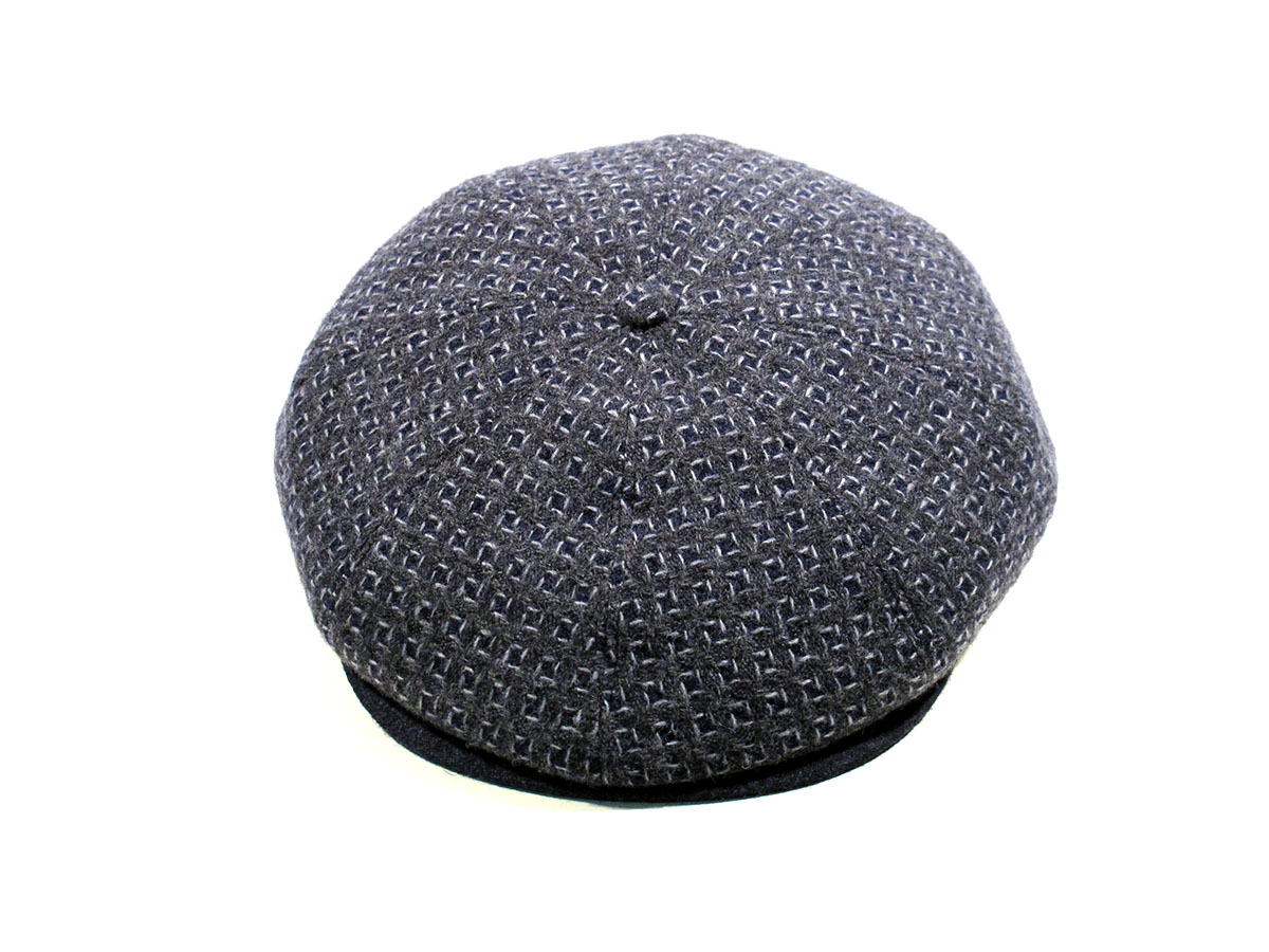 Particolare cappello