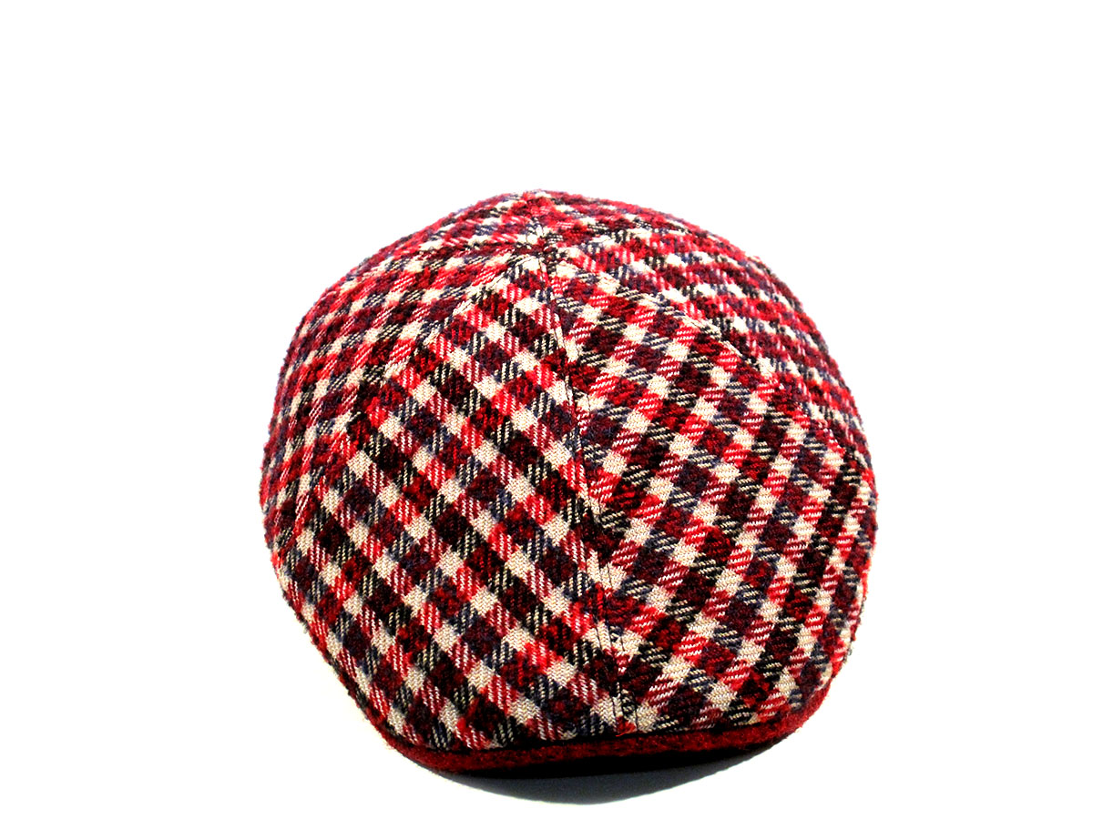 Particolare cappello