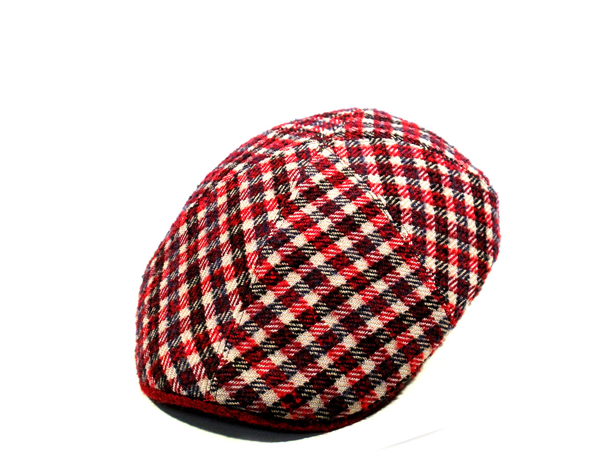 Particolare cappello