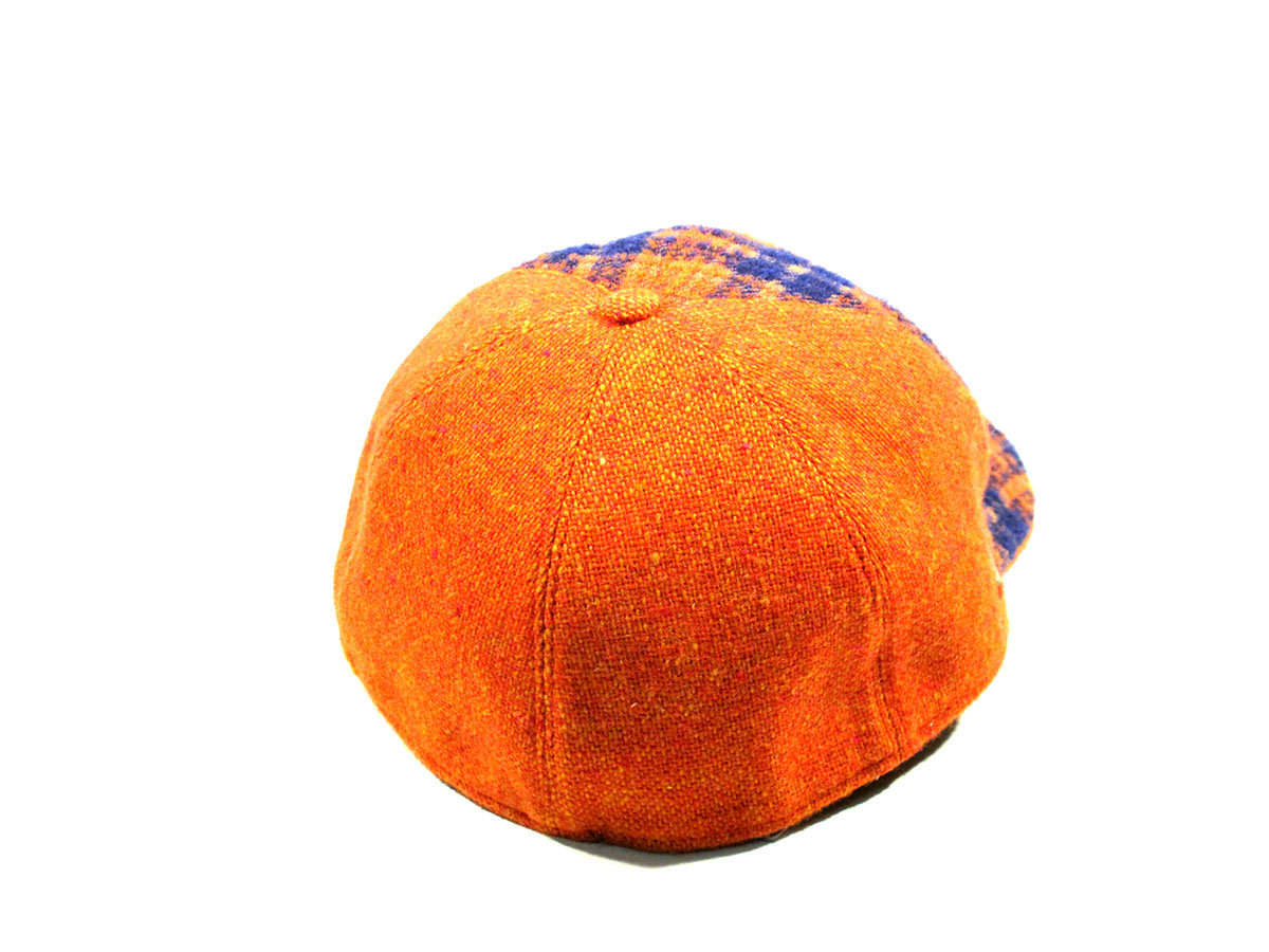 Hat particular