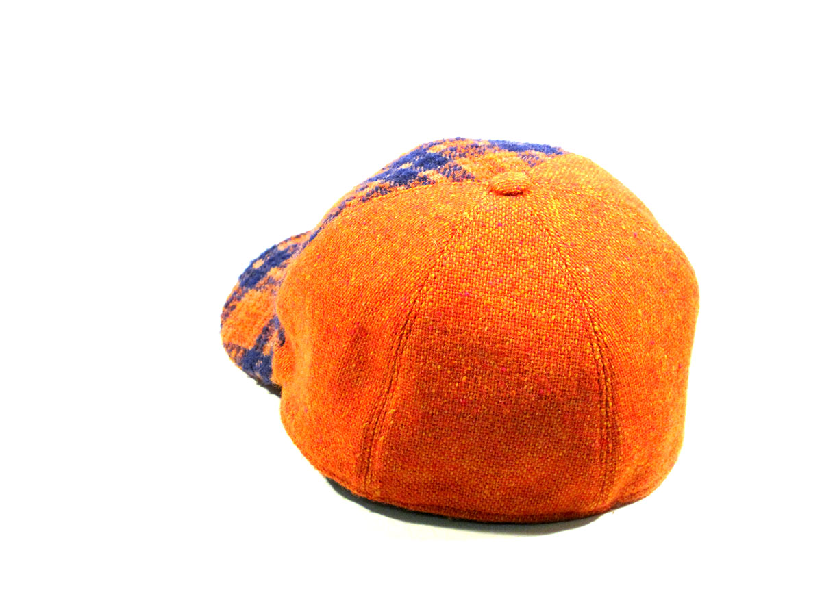 Hat particular