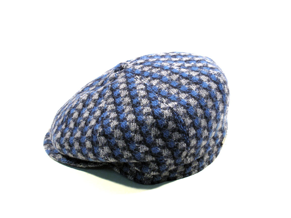 Hat particular